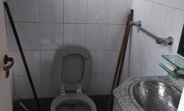 Oficiina 29 m2 con patio