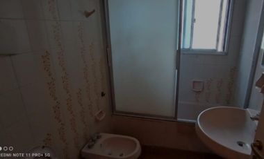 VENDO DEPTO 5 AMB CON COCHERA