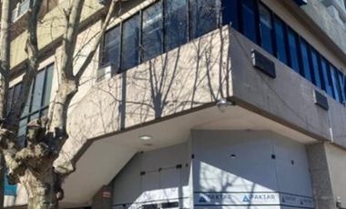 Importantes oficinas en zona céntrica en San Miguel a la venta
