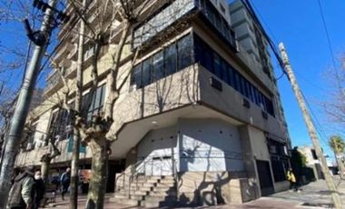 Importantes oficinas en zona céntrica en San Miguel a la venta