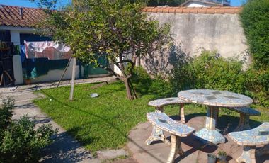 VENTA de casa bellísima cuadra Bo Balzaretti