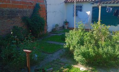 VENTA de casa bellísima cuadra Bo Balzaretti