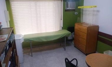 OFICINA Departamento de 4 ambientes en centro de San Justo.