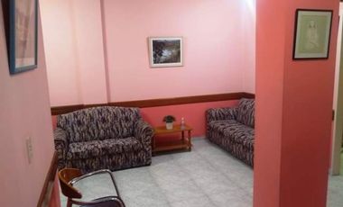 OFICINA Departamento de 4 ambientes en centro de San Justo.