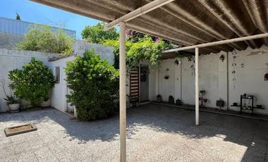 Casa de 2 AMBIENTES en venta
