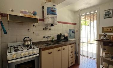 Casa de 2 AMBIENTES en venta