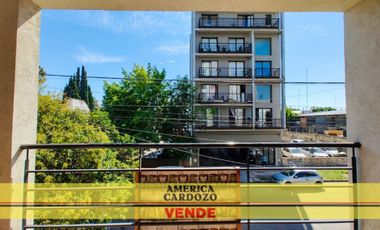 DEPTOS 2 AMBIENTES 98 M2 CON COCHERA Y TERRAZA INDIVIDUAL A ESTRENAR, MORENO