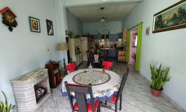 2 propiedades en 1.  Ugarteche 1045, La Tablada.