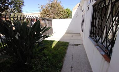 2 propiedades en 1.  Ugarteche 1045, La Tablada.