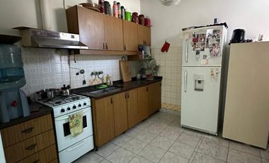 Casa tres ambientes a la venta en Bella Vista