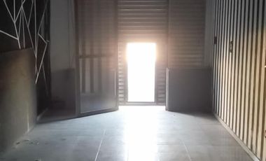 LOCAL COMERCIAL SOBRE FILIBERTO 27 M2, POMPEYA, MERLO
