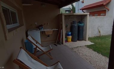 VENDO CASA A ESTRENAR CUATRO AMBIENTES EN MIRAMAR
