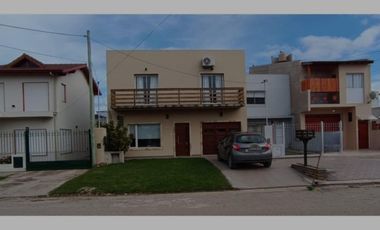 VENDO CASA A ESTRENAR CUATRO AMBIENTES EN MIRAMAR