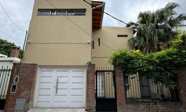 Venta casa 6 ambientes en El Palomar