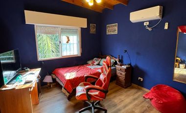 Venta casa 6 ambientes en El Palomar