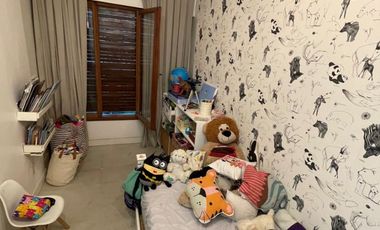 Casa en Remedios de Escalada.