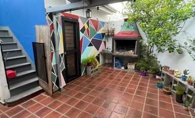 Casa en Remedios de Escalada.