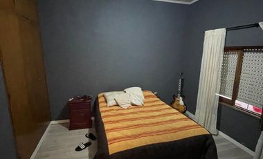 Casa en Remedios de Escalada.