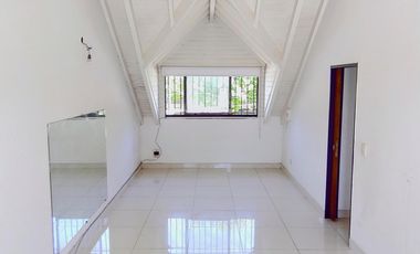 VENTA CHALET 4 AMBIENTES C/PARQUE QUINCHO MONTE GRANDE