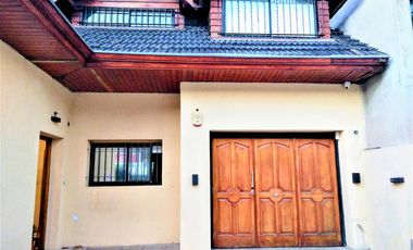 VENTA CHALET 4 AMBIENTES C/PARQUE QUINCHO MONTE GRANDE