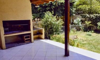 VENTA CHALET 4 AMBIENTES C/PARQUE QUINCHO MONTE GRANDE