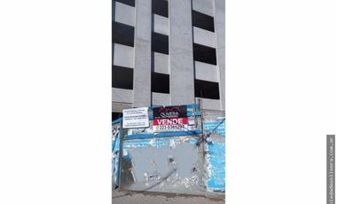 VENTA DE COCHERAS CUBIERTAS Y FIJAS A ESTRENAR