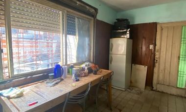 Vivienda a refaccionar con mejoras para local comercial Excelente oportunidad