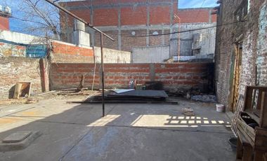 Vivienda a refaccionar con mejoras para local comercial Excelente oportunidad
