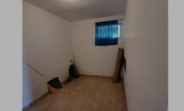 VENDO CASA 7 AMB CON PISCINA
