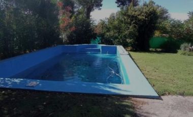 VENDO CASA 7 AMB CON PISCINA