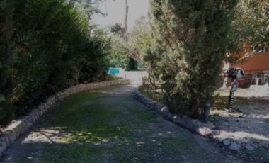 VENDO CASA 7 AMB CON PISCINA