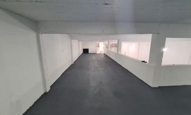 GALPON DE 10 X 28.5 CON PATIO - SAN JUSTO