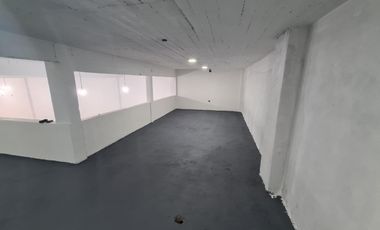 GALPON DE 10 X 28.5 CON PATIO - SAN JUSTO