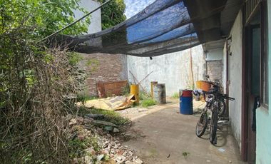 VENTA CASA AMERICANA A RECICLAR EN MORÓN