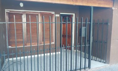 VENTA DEPTO 3 AMBIENTES CASTELAR