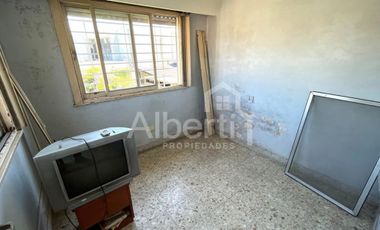 VENTA CHALET 4 AMBIENTES - HAEDO NORTE - NUEVO VALOR.