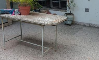 Casa en alquiler en La Tablada