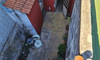 Casa a reciclar El Palomar (Ferrari al 400)