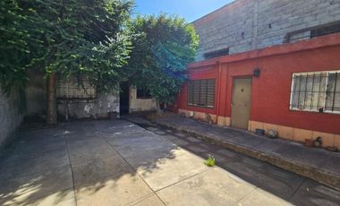 Casa a reciclar El Palomar (Ferrari al 400)
