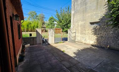 Casa a reciclar El Palomar (Ferrari al 400)