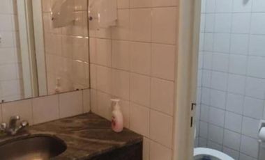 Local Doble Altura, a Metros de Avenida Corrientes - Excelente