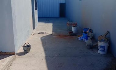 Venta a Estrenar Galpón 260m2 oficina 60m2 pérgola triple 40m2 Escritura en Villa Adela U$S95.000.