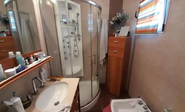Impecable Casa 5 Ambientes En Alquiler, Bagnat 1100, Ituzaingó