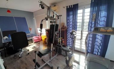 Impecable Casa 5 Ambientes En Alquiler, Bagnat 1100, Ituzaingó