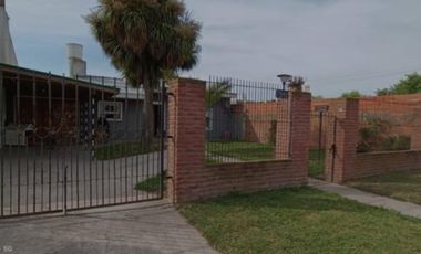 VENDO CHALET 4 AMB EN BARRIO HIPODROMO