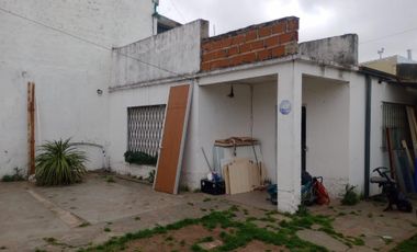VENTA MUY BUENA PROPIEDAD sobre Irigoin Oportunidad de negocio