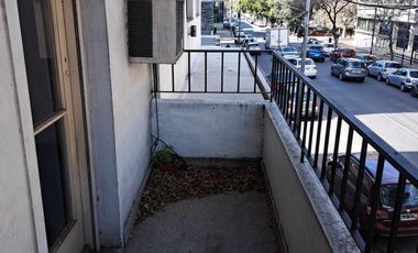 OPORTUNIDAD TRES AMBIENTES AL FRENTE