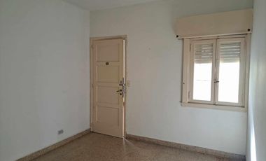 OPORTUNIDAD TRES AMBIENTES AL FRENTE