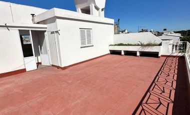 VENTA -  GALPON o LOCAL COMERCIAL MAS VIVIENDA - VILLA MADERO