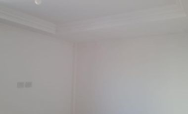 Venta DOS AMBIENTES con balcón Edificio de Categoría